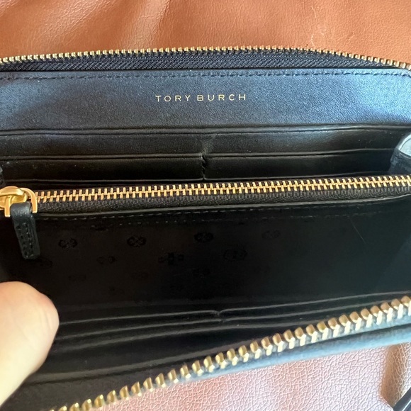 Tory Burch Alexa Continental quilted wallet - Picture 6 of 7